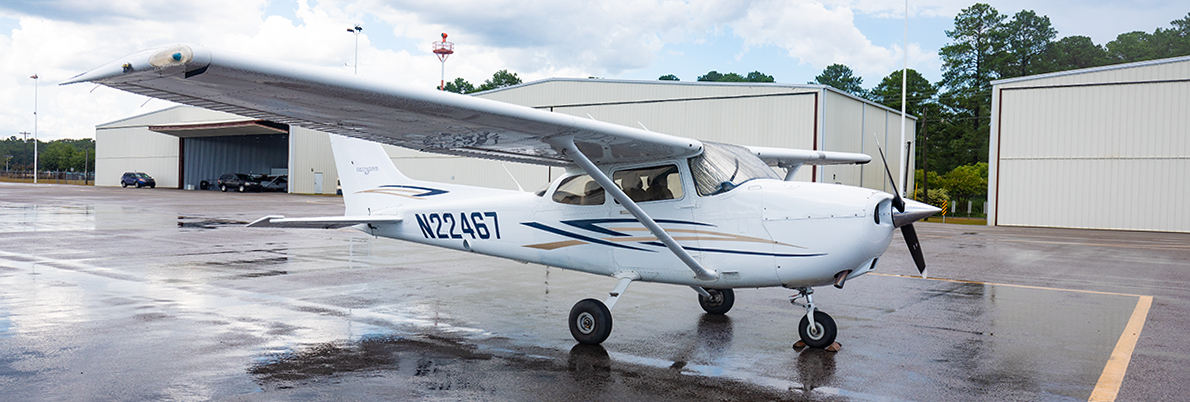 Flight training at Eagle Aviation in a Cessna 172